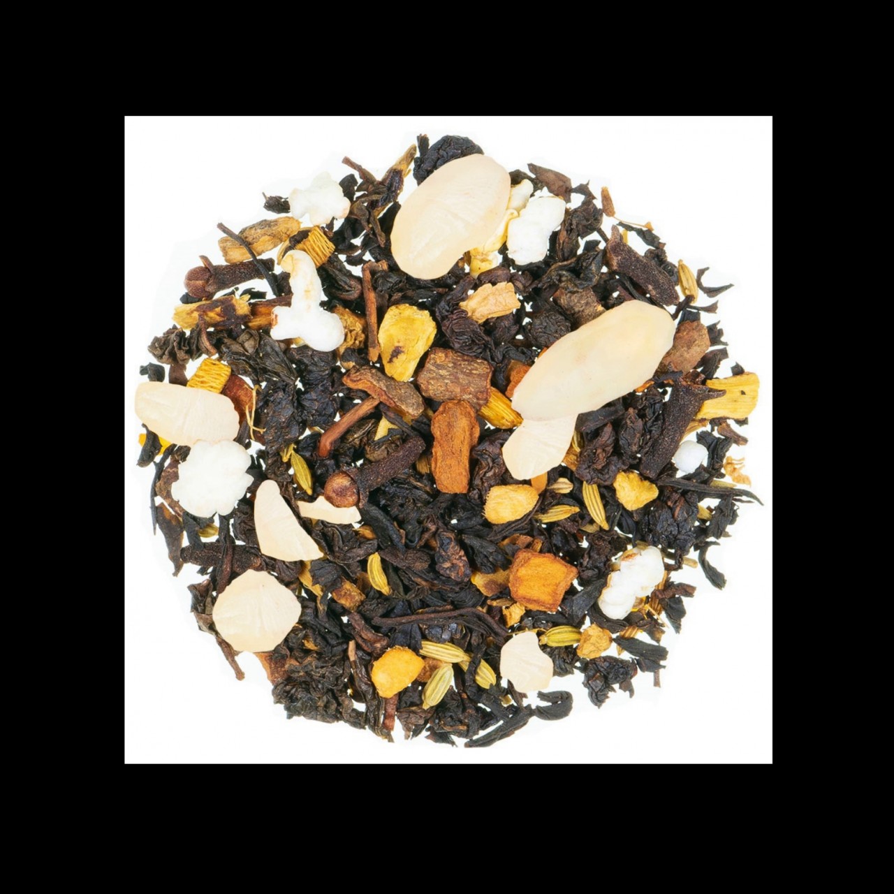 Orientalische Mandelmilch aromatisierter schwarzer Tee